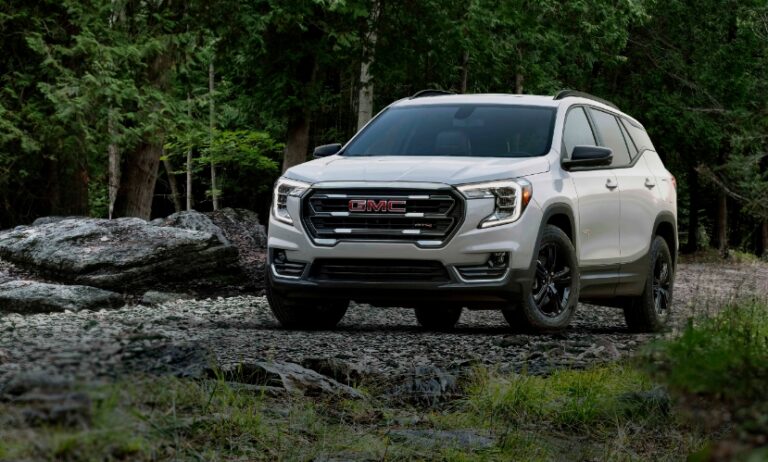 2025 GMC Terrain Price