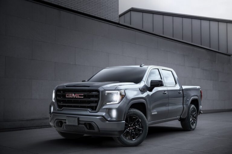 2025 GMC Sierra HD Reviews, Interior, MPG