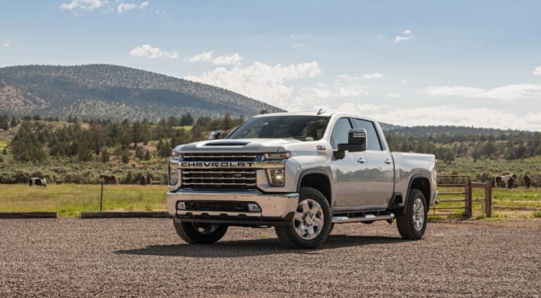 2026 Chevrolet Silverado EV Pictures